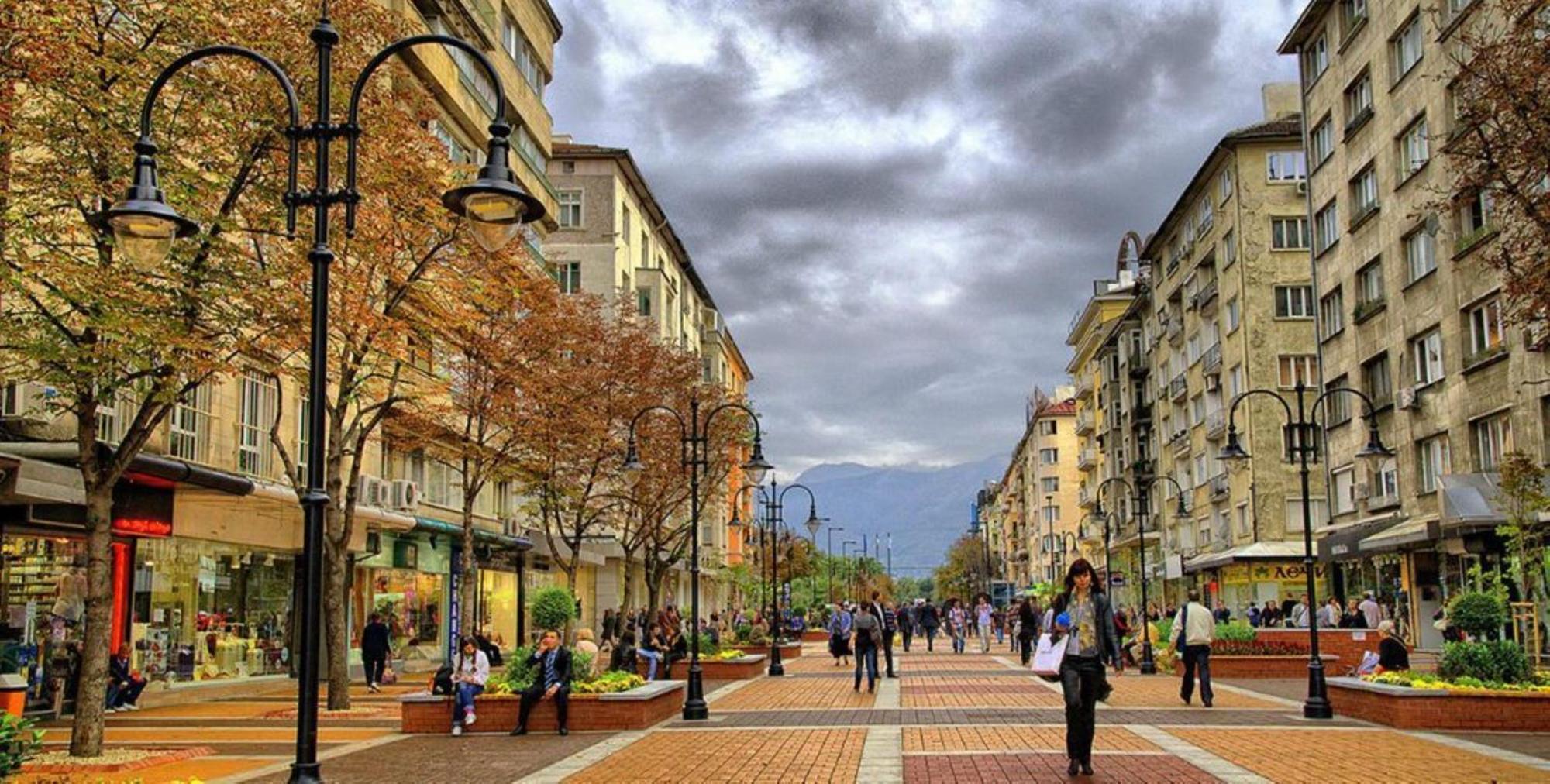 Vitosha Blvd Luxury 2-Bedroom, 2-Bathroom With Balcony Sofia Buitenkant foto