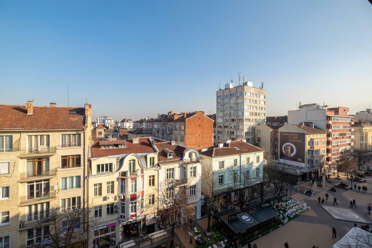 Vitosha Blvd Luxury 2-Bedroom, 2-Bathroom With Balcony Sofia Buitenkant foto
