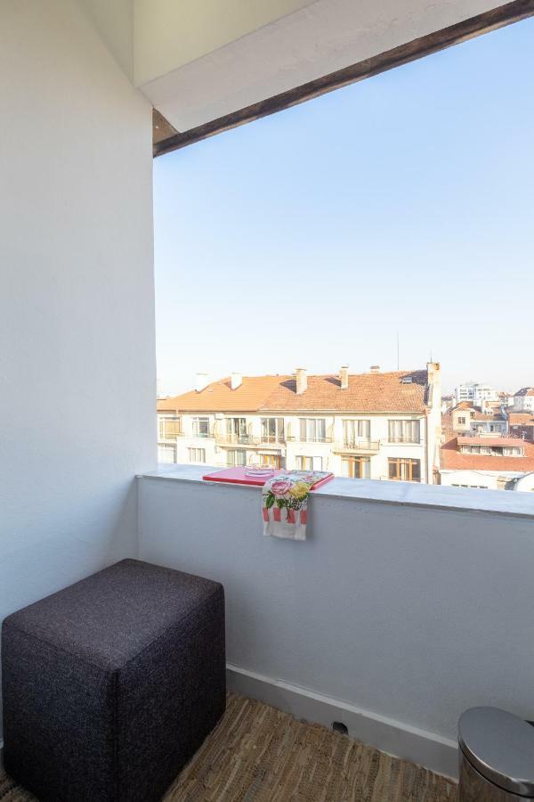 Vitosha Blvd Luxury 2-Bedroom, 2-Bathroom With Balcony Sofia Buitenkant foto